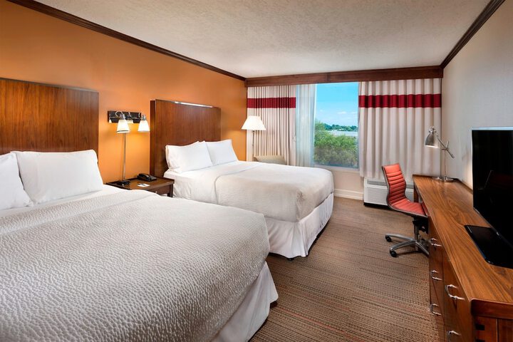 Room 26 of 48