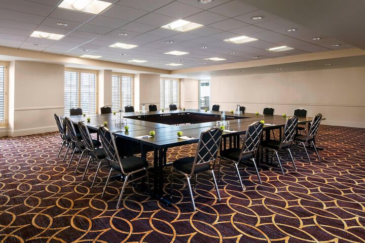 Sheraton New Orleans Hotel
