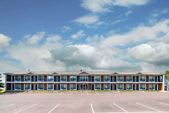 Hotel 3 of 54