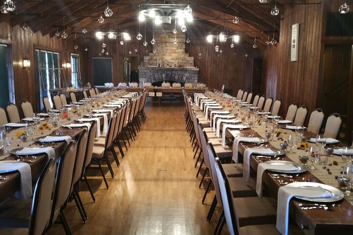 Ballroom/Hall 36 of 47