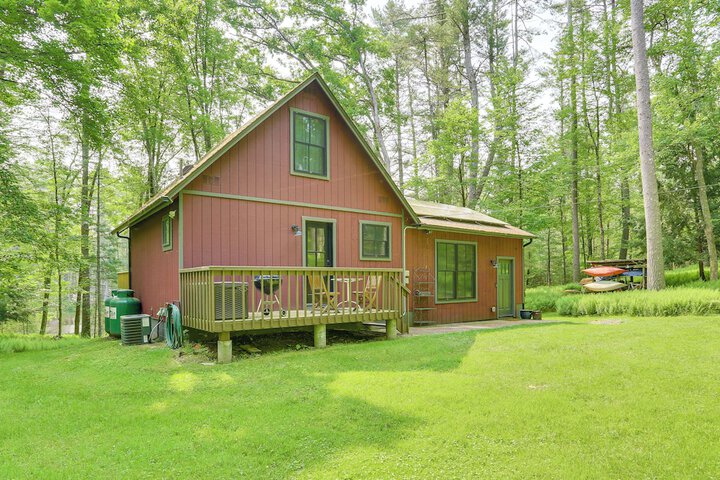 Waterfront Studio w / Loft & Dock Near Narrowsburg!