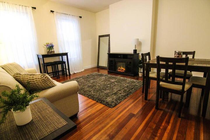 Stylish 1BR in Malden #3