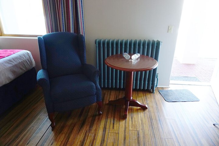 Room 30 of 89