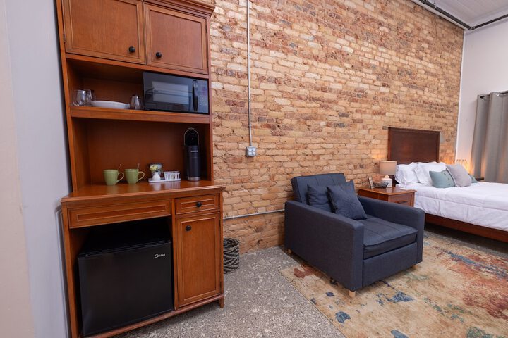 Hartwell Suites