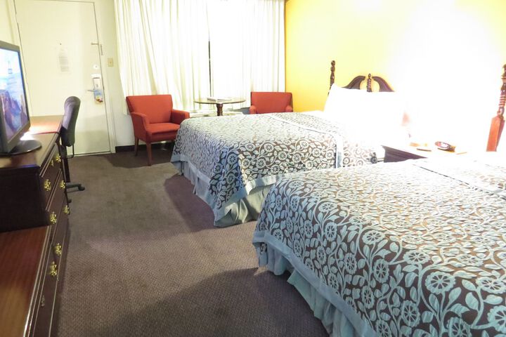 Room 16 of 30