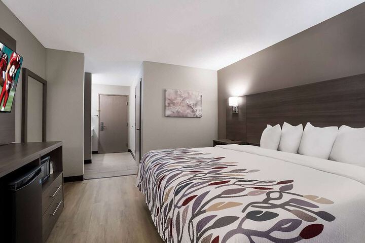 Super 8 by Wyndham Marston