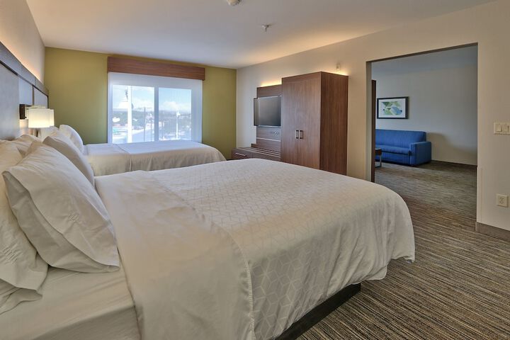Room 45 of 90