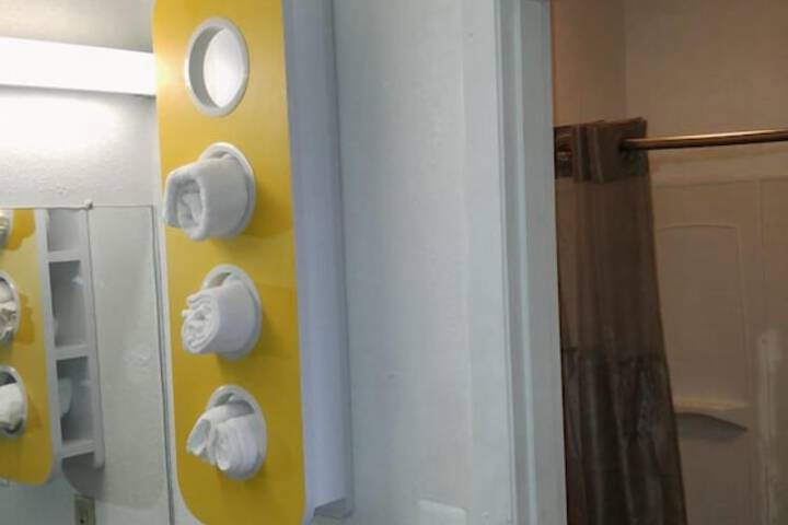 Room 7 of 26