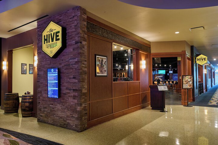 Mohegan Pennsylvania Casino Resort - Adults Only 21+