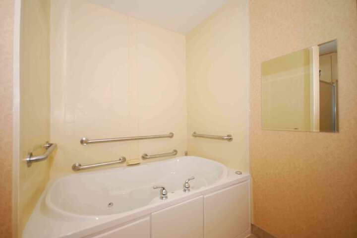 Hampton Inn & Suites Lamar
