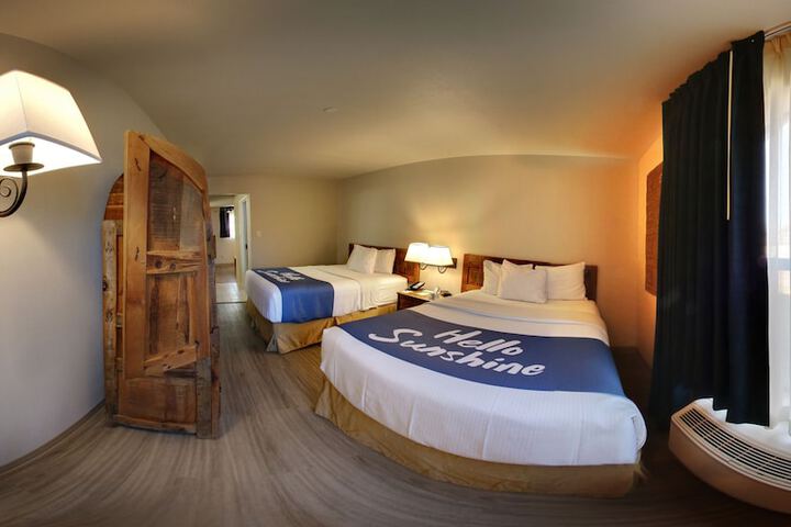 Days Inn & Suites by Wyndham Llano