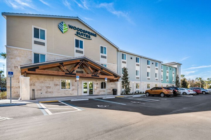 Hotel 2 of 25