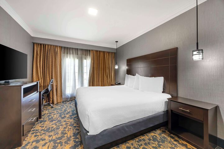 Room 5 of 29