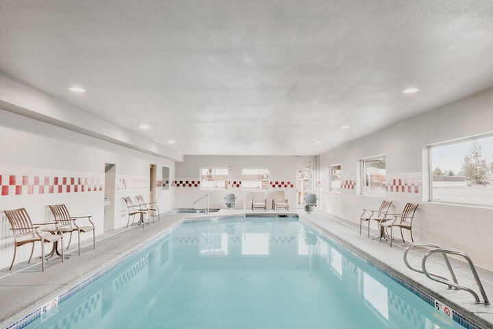 Best Western Plus Peppertree Airport Inn