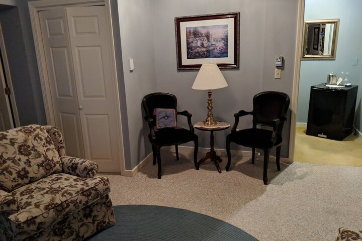 Room 19 of 34