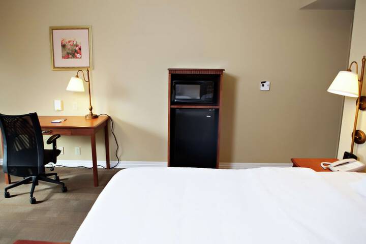 Room 34 of 49