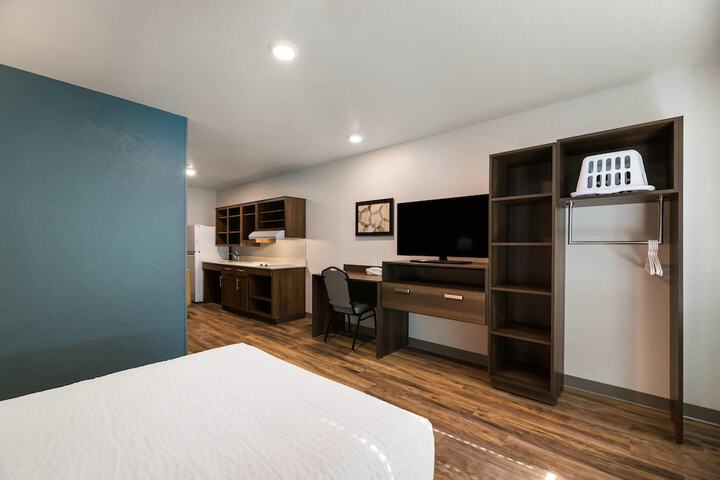 WoodSpring Suites Cocoa Beach - Rockledge