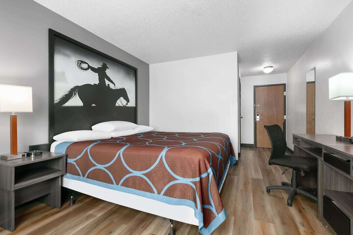 Room 17 of 59