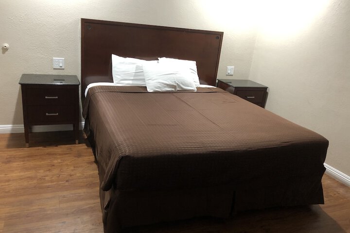 Room 15 of 51