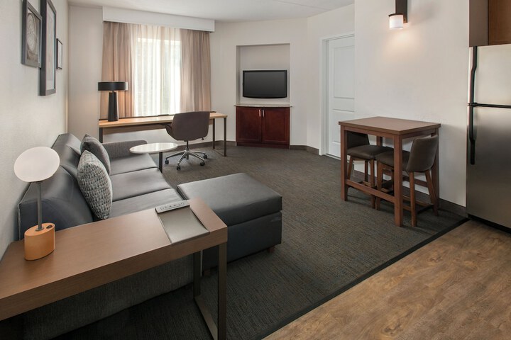 Residence Inn by Marriott Pittsburgh Monroeville / Wilkins