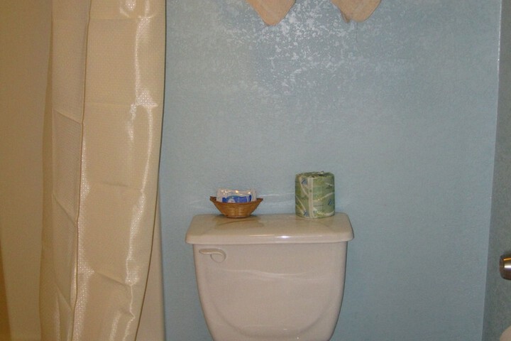 Room 10 of 35