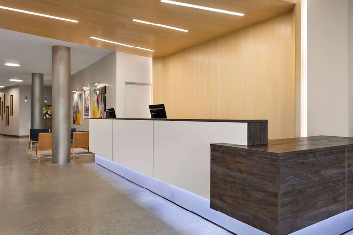 Wingate by Wyndham Bronx / Haven Park
