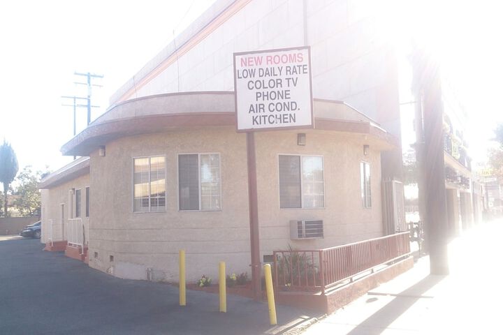 Budget Inn