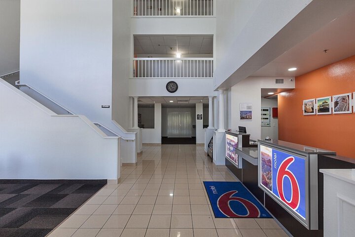 Motel 6 Bedford TX - Fort Worth