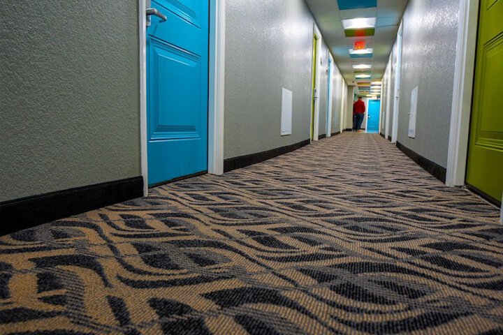 Ballroom/Hall 75 of 90