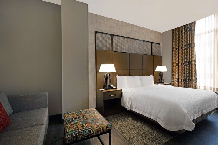 Room 15 of 60