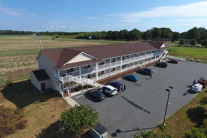Shore Stay Suites