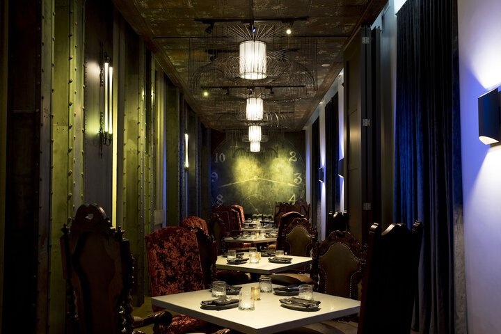 Dining 54 of 61