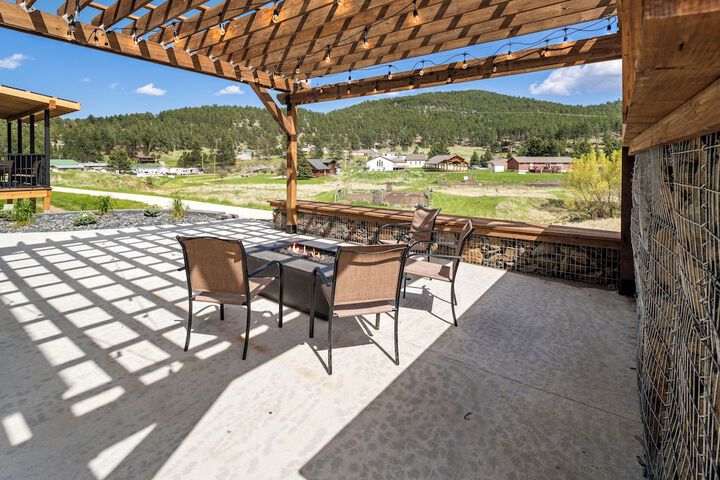 Terrace/Patio 31 of 33