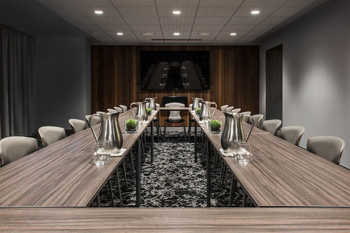 Meeting 32 of 64