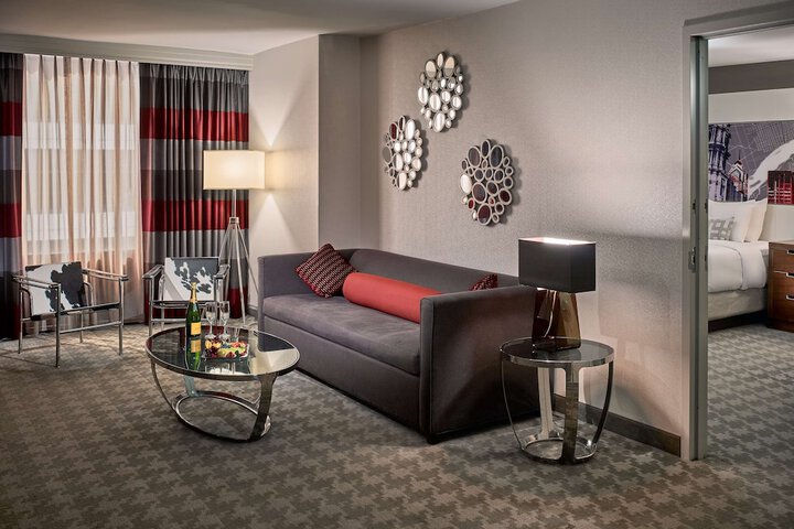 Room 16 of 41