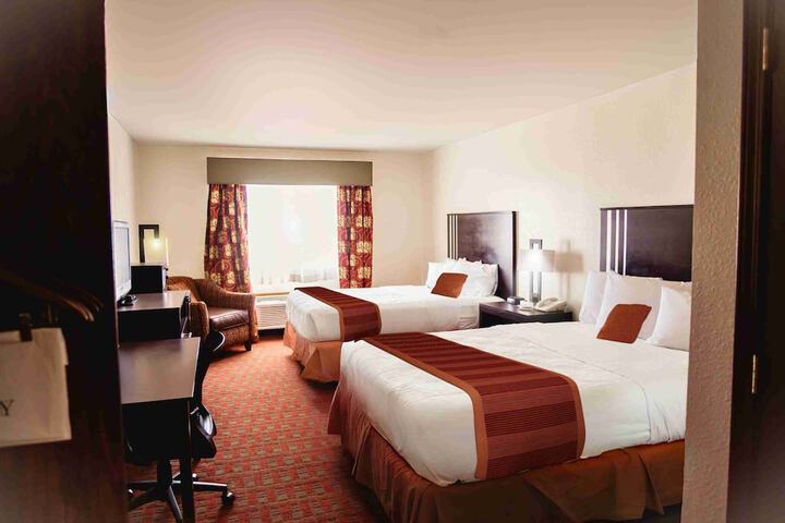 Room 35 of 41