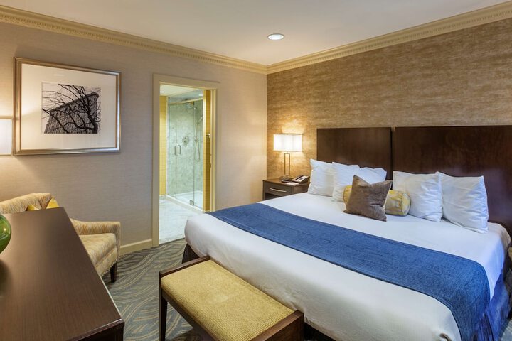 Robert Treat Hotel
