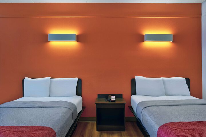 Motel 6 Seaford DE