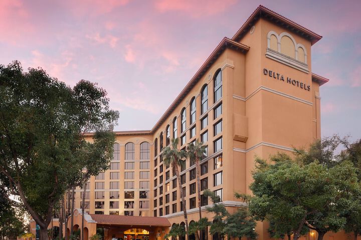 Delta Hotels by Marriott Anaheim Garden Grove