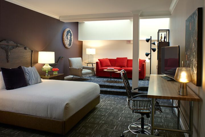 Room 42 of 131