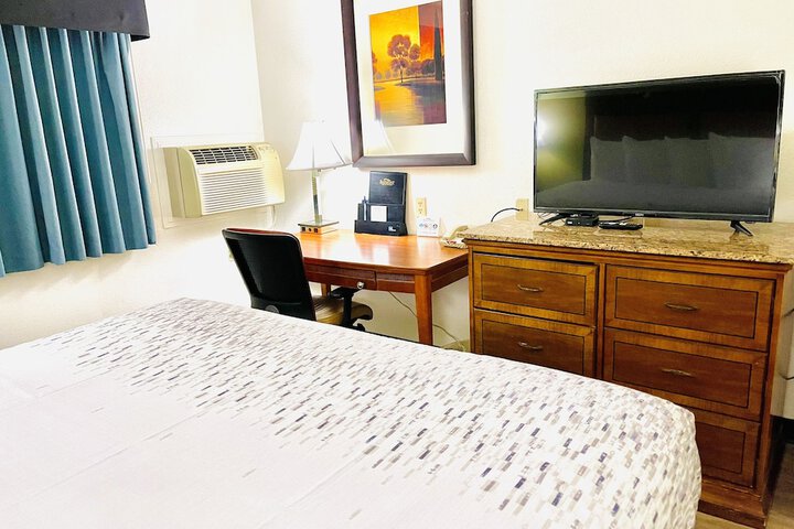 Room 26 of 41