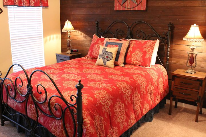 Maple Creek Bed and Breakfast