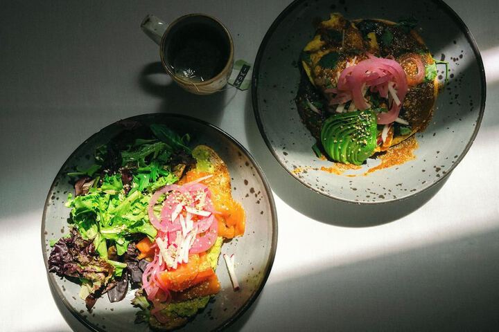 Dining 109 of 127