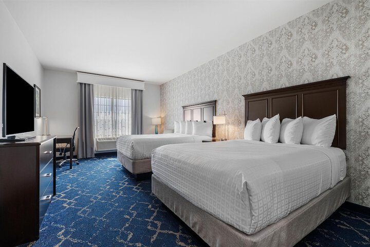 Best Western Plus New Richmond Inn & Suites