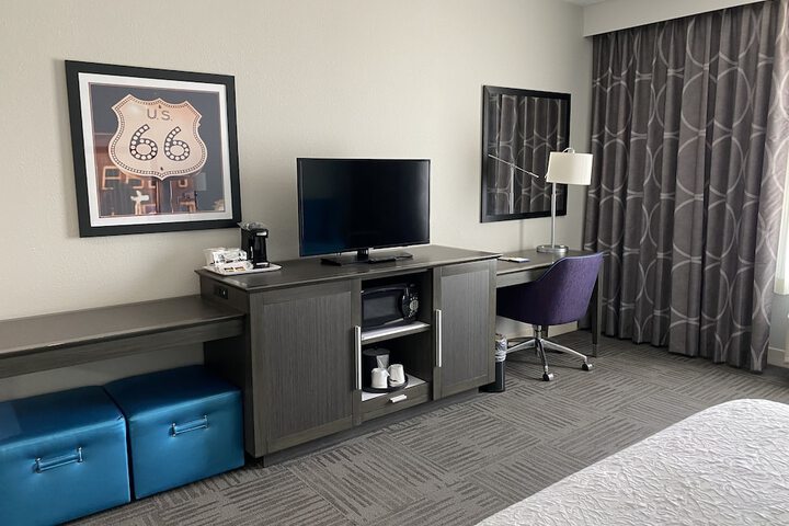Room 22 of 65