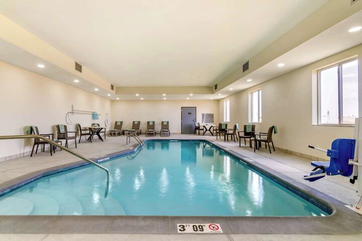 Comfort Inn & Suites Salina North