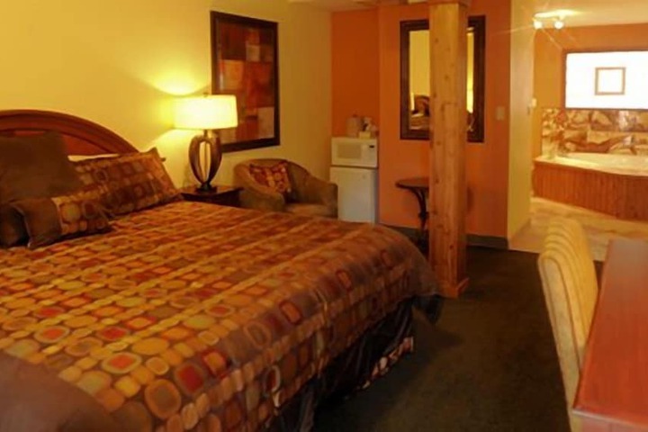 Room 14 of 66