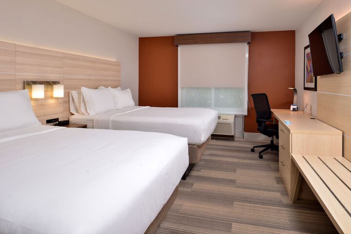 Room 15 of 50