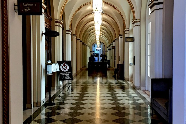 Ballroom/Hall 36 of 41