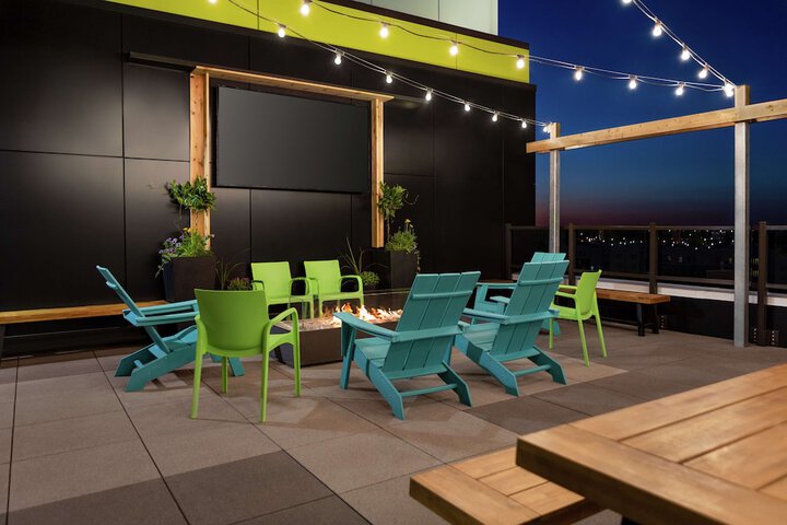 Terrace/Patio 36 of 37